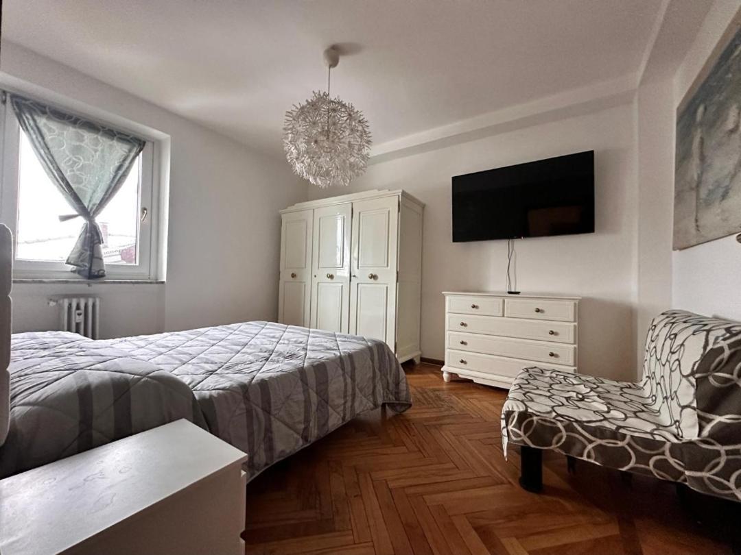 Arc En Ciel Apartment Aosta Bagian luar foto