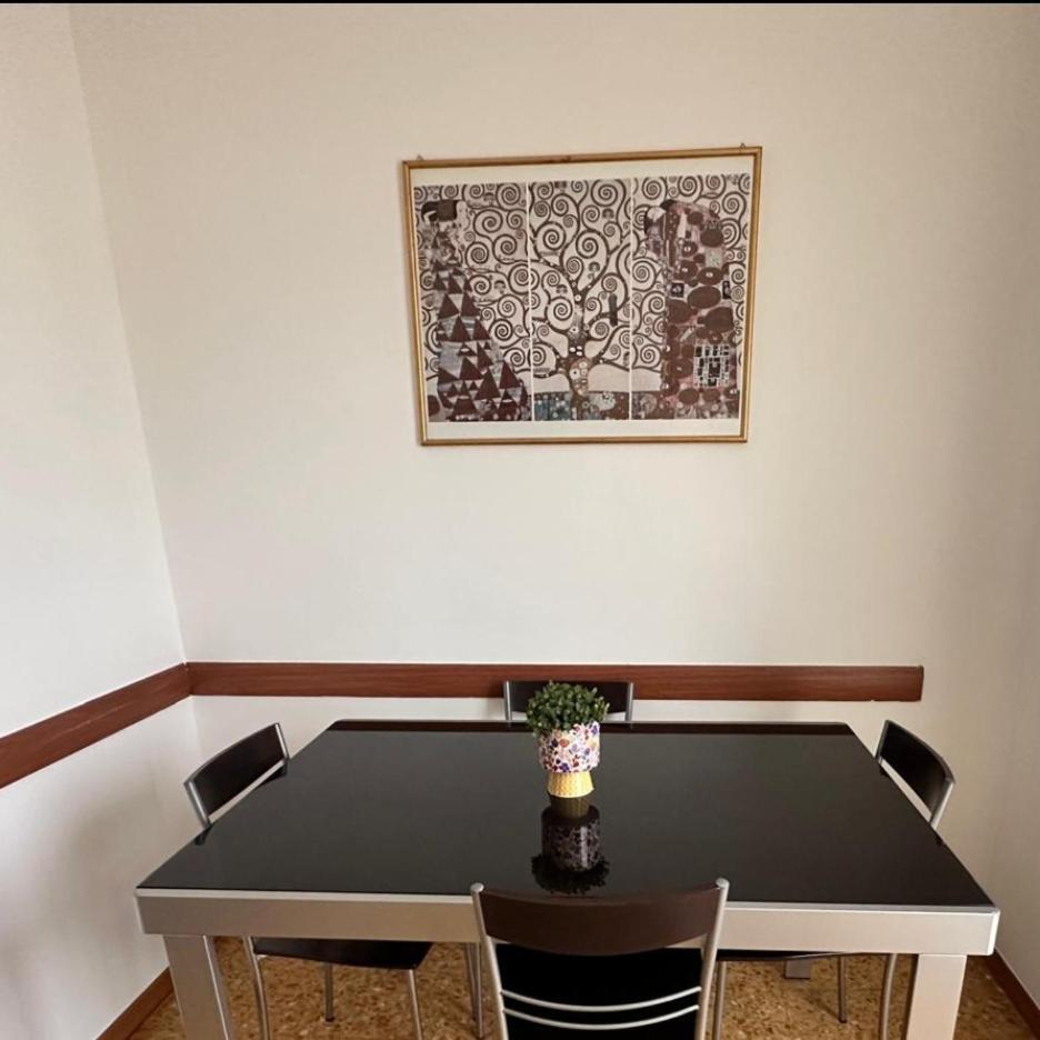 Arc En Ciel Apartment Aosta Bagian luar foto