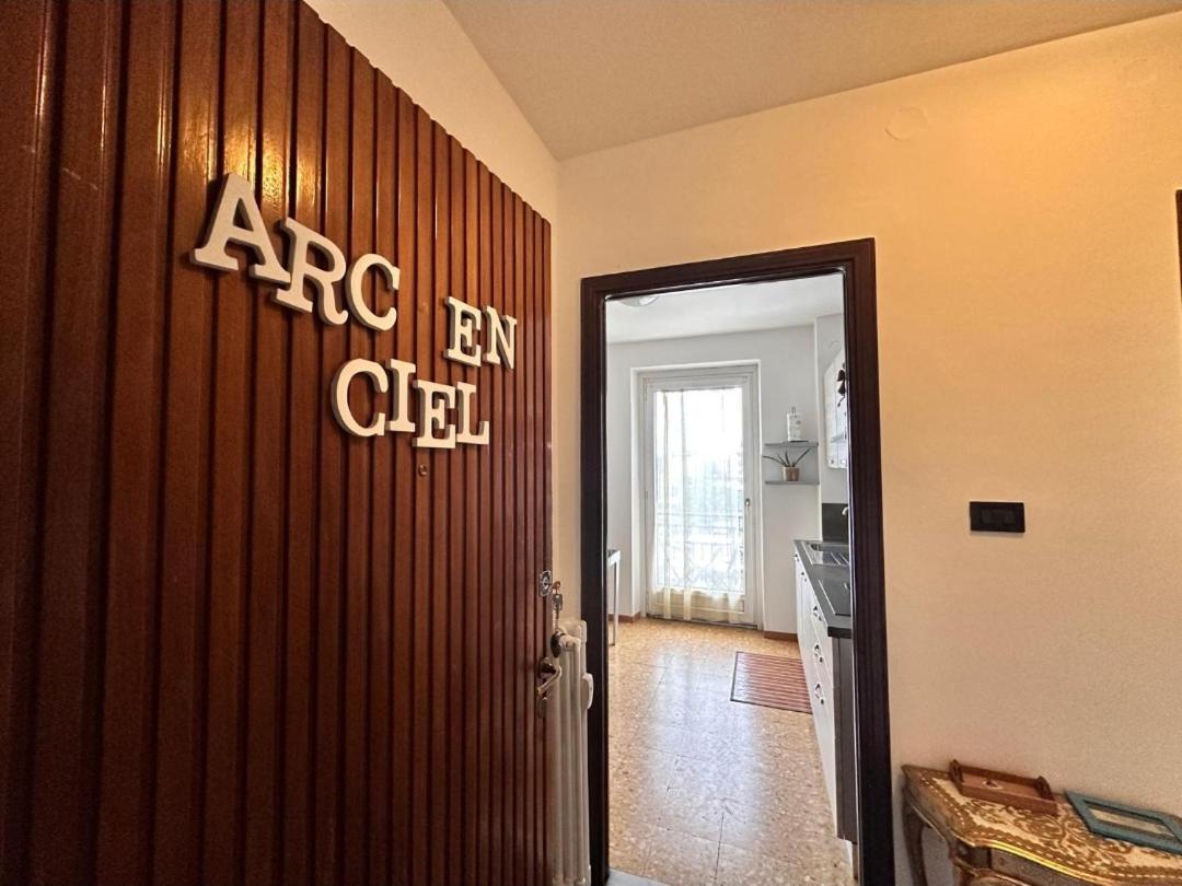 Arc En Ciel Apartment Aosta Bagian luar foto